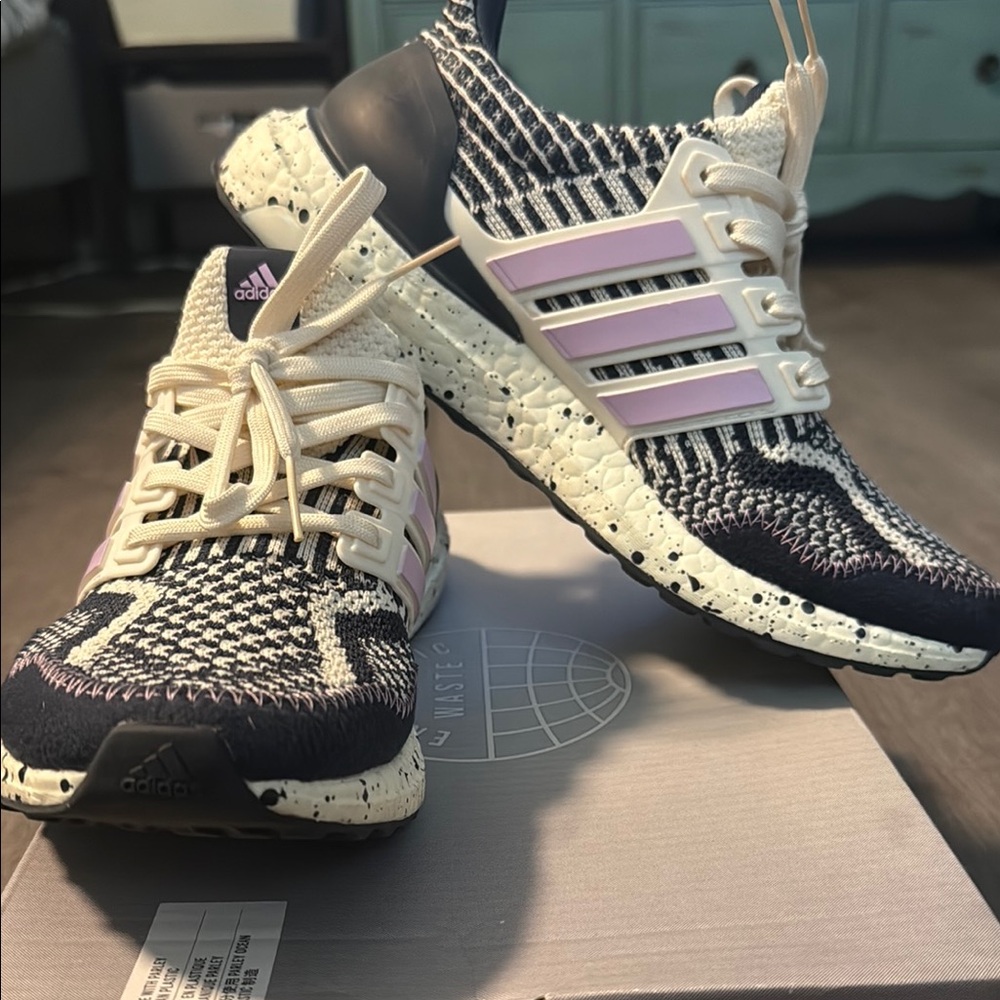 Adidas Ultraboost 5.0 DNA W
